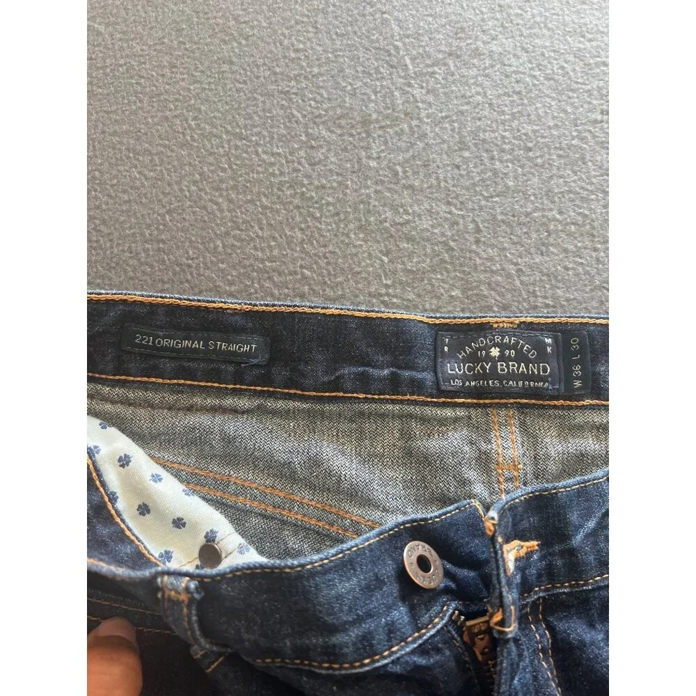 Lot of 2‎ Men’s Pants 36x30 Lucky Brand Jeans, Nautica Khaki Spinnaker,Straight